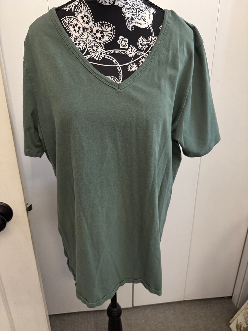 Duluth Trading Co Olive Green V-Neck Short Sleeve Tee
